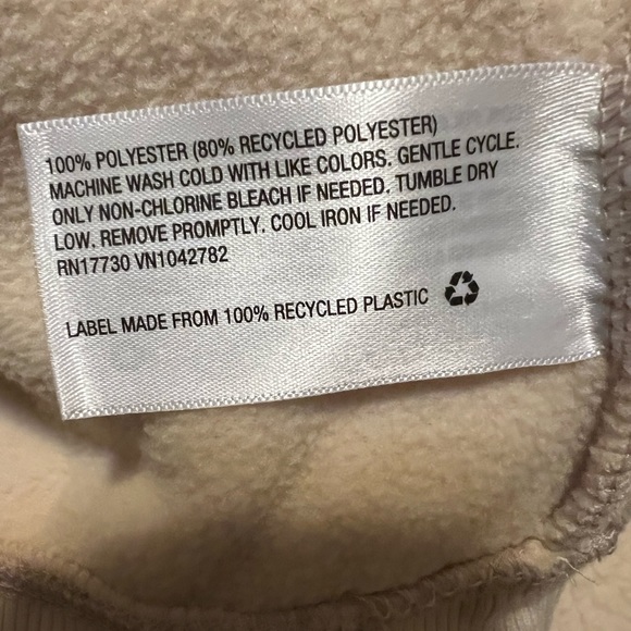 Universal Thread pullover - Picture 5 of 5